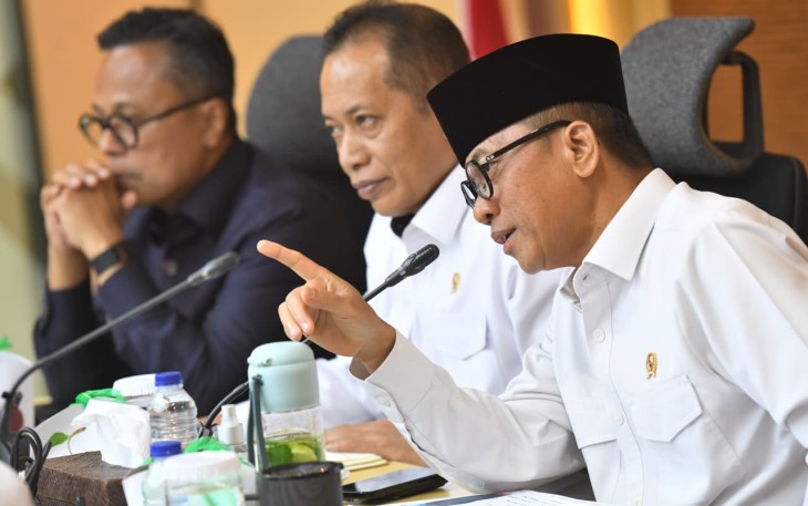 Mendes PDT Yandri Susanto