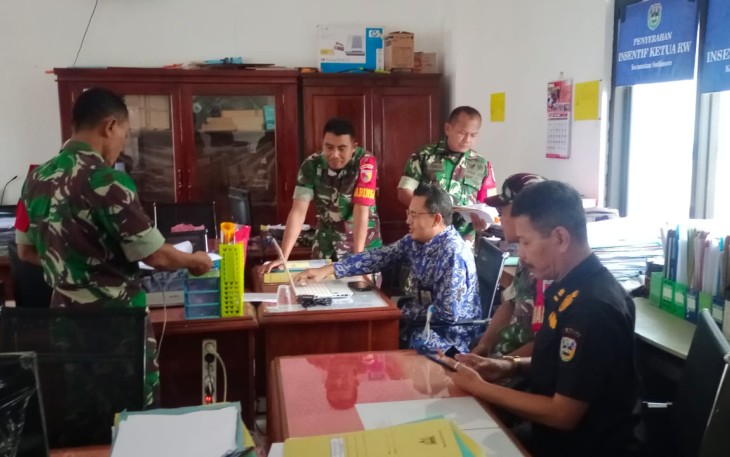 Komunikasi penduduk di wilayah desa binaan 