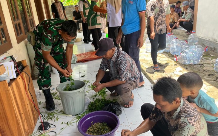 Pelatihan Pembuatan POC