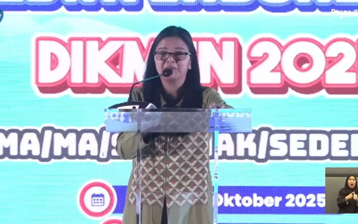 Kepala Pusat Prestasi Nasional, Maria Veronica