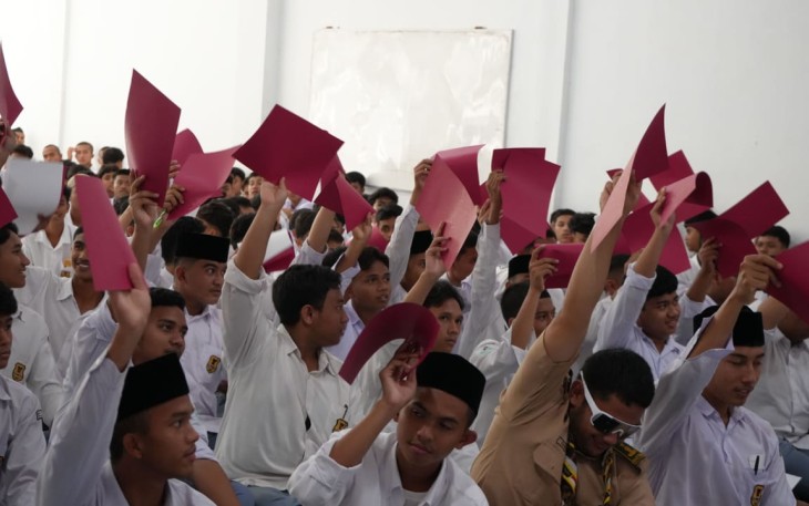 KM10 Hadir di Dayah Ulumuddin Lhokseumawe