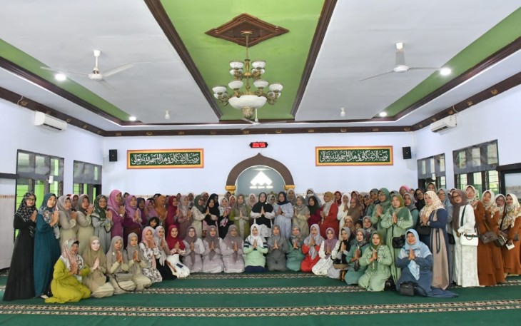 Persit Kodim Ponorogo Perkokoh Iman dan Takwa