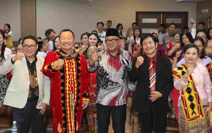 Wali Kota Lis Hadiri Syukuran Natal dan Tahun Baru