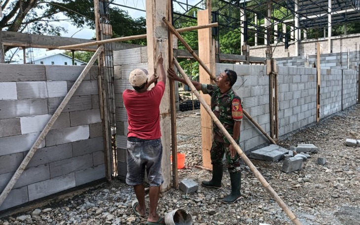 Babinsa Koramil 0801/03 Arjosari Kawal Pembangunan KDMP