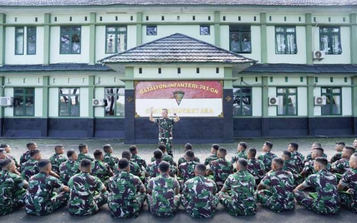 Pangdam IX Udayana Mayjen TNI Piek Budyakto
