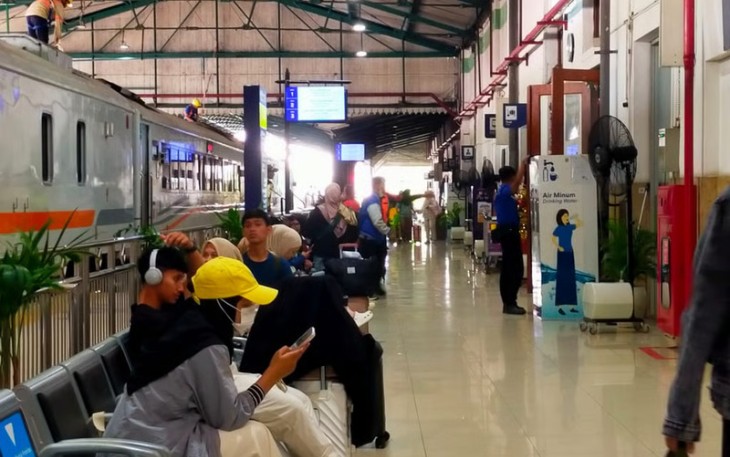 Tingginya Antusiasme Masyarakat, KAI Daop 7 Madiun Catat 85.946 Penumpang Berangkat Selama Nataru
