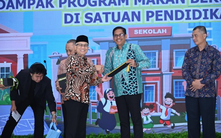 Wamendikdasmen, Atip Latipulhayat di Jakarta, Selasa (9/12). 