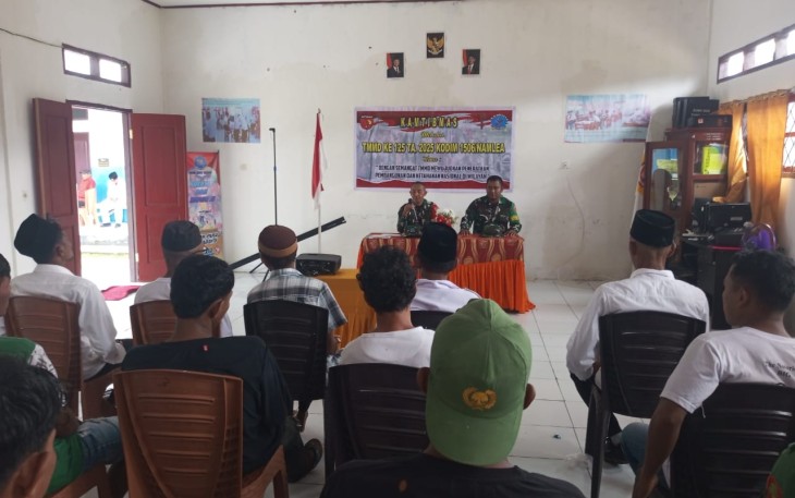 Satgas TMMD Kodim 1506/Namlea saat Sosialisasi Kamtibmas di Desa Hote
