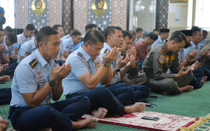 Lanud Sultan Hasanuddin Gelar Doa Bersama