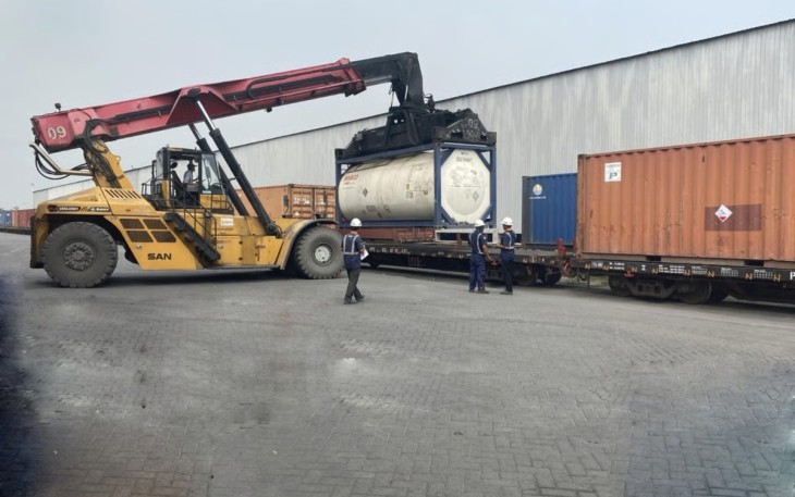 Layanan Limbah B3 KAI Logistik