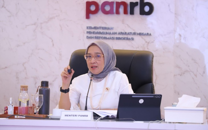 MenPAN-RB Rini Widyantini
