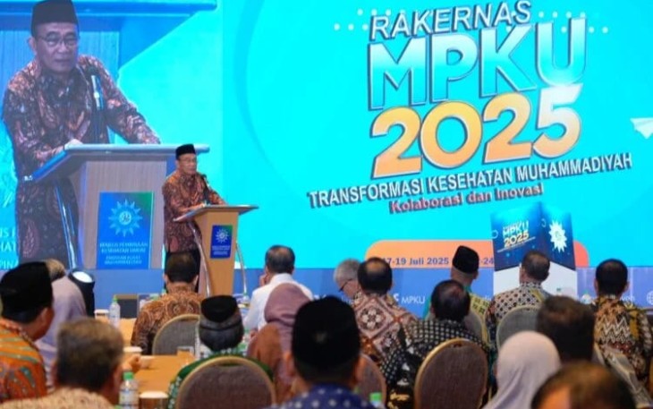 Ketua Pimpinan Pusat Muhammadiyah Muhadjir Effendy, saat menghadiri Rapat Kerja Nasional (Rakernas) Majelis Pembina Kesehatan Umum (MPKU) PP Muhammadiyah, yang berlangsung di Hotel Morazen, Kulon Progo, Jumat (18/7).