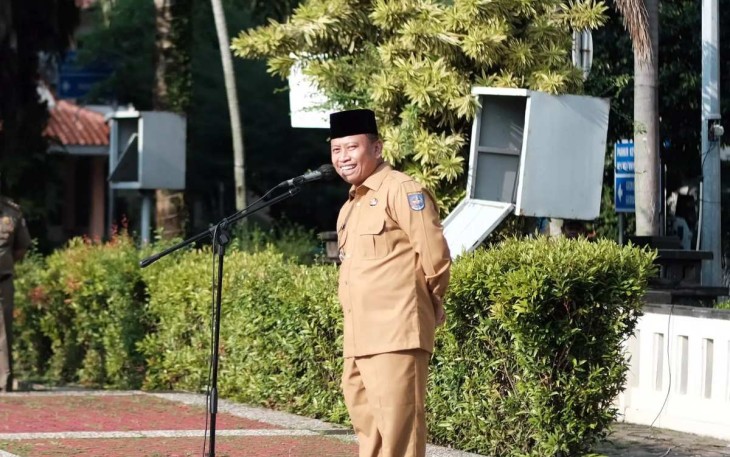 Wali Kota Depok, Supian Suri pimpin apel pagi, Senin (3/3)