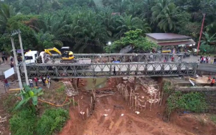 Pembangunan Jembatan Bailey di Jambi