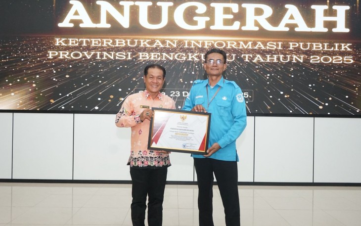 Pemkab Mukomuko Raih Predikat Informatif