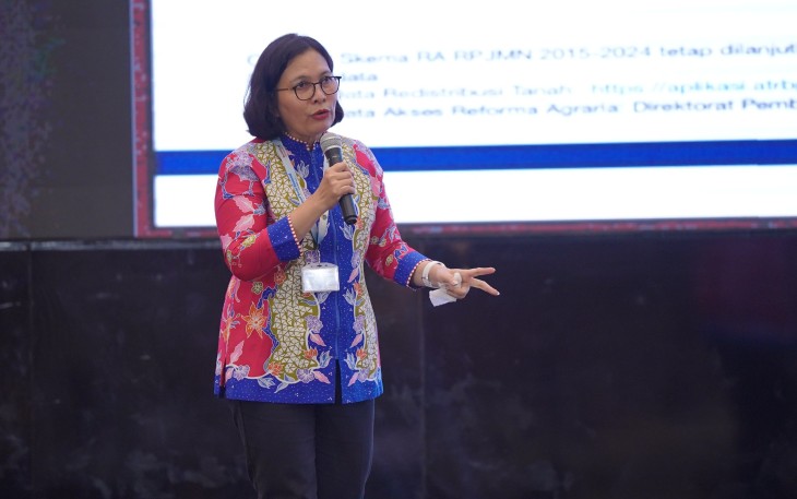 Plt. Direktur Jenderal (Dirjen) PTPP, Embun Sari, dalam sesi pengarahan Rapat Kerja Nasional (Rakernas) Kementerian ATR/BPN 2025, di Jakarta, Senin (08/12/2025).