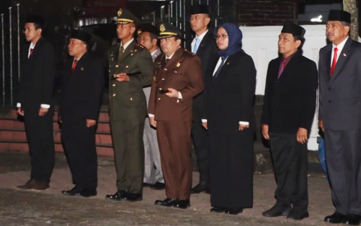 Apel Kehormatan dan Renungan Suci (AKRS) digelar sebagai rangkaian peringatan HUT ke-80 Kemerdekaan Republik Indonesia.