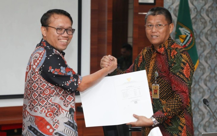 Sekretaris Daerah (Sekda) Kota Batam, Firmansyah, saat menghadiri Entry Meeting Pemeriksaan Terinci atas Kepatuhan Belanja Daerah Tahun Anggaran 2025 di Kantor Wali Kota Batam, Kamis (6/11/2025).
