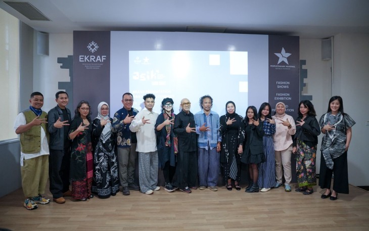 Kementerian Ekonomi Kreatif jembatani 12 brand fashion ke pasar global lewat program ASIK Fashion Connect yang berlangsung di Perpustakaan Nasional RI, Selasa (9/12/2025).