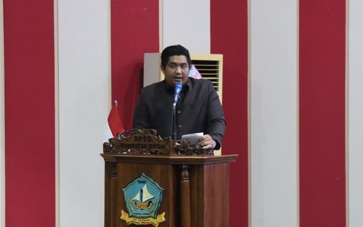 Bupati Bintan Roby Kurniawan