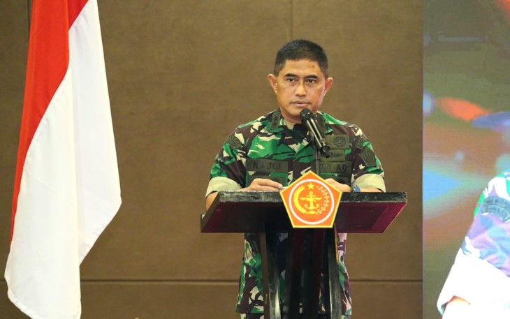 Asisten Teritorial (Aster) Panglima TNI Mayjen TNI Mohamad Naudi Nurdika, S.I.P., M.Si., M.Tr.(Han)., membuka acara Komunikasi Sosial (Komsos) TNI dengan Komunitas Teritorial TA 2025