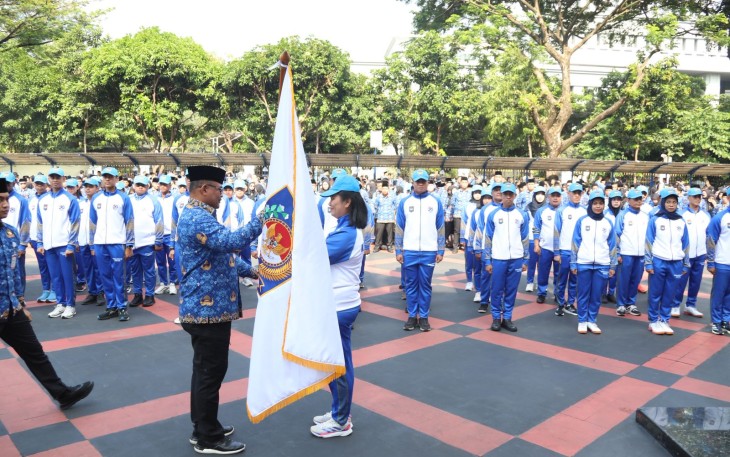 Kementerian Dalam Negeri (Kemendagri) menggelar Upacara Peringatan Hari Kesaktian Pancasila Tahun 2025 di Plaza Gedung A Kantor Pusat Kemendagri, Jakarta, Rabu (1/10/2025). Upacara dipimpin oleh Direktur Jenderal (Dirjen) Bina Administrasi Kewilayahan (Adwil) Kemendagri Safrizal ZA