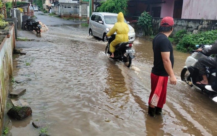 Banjir yang merendam Kecamatan Tomohon Timur, Kecamatan Tomohon Tengah dan Kecamatan Tomohon Selatan, Kota Tomohon, Provinsi Sulawesi Utara (1/5) sumber foto BPBD Kota Tomohon