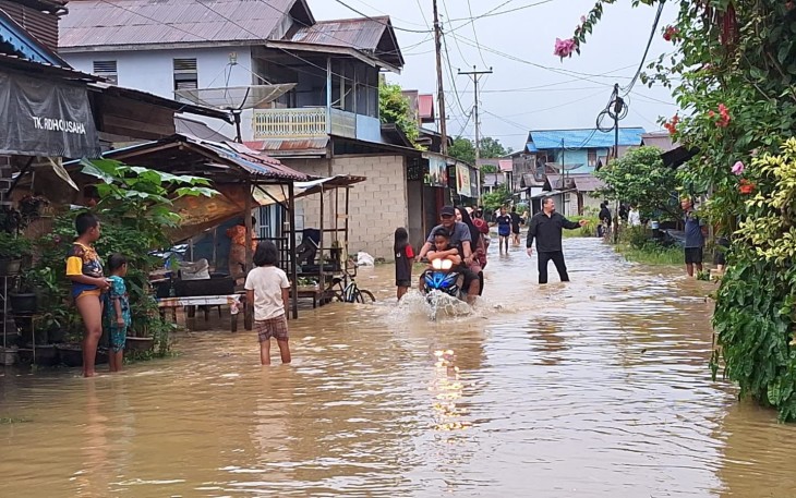 Banjir menggenangi beberapa Kecamatan di Kabupaten Sanggau, Kalimantan Barat. Sumber Foto BPBD Kabupaten Sanggau