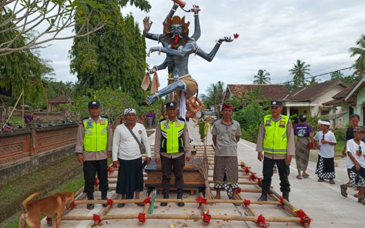 Polsek Belitang III Amankan Lokasi Pawai Ogoh-Ogoh
