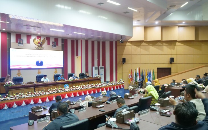 Rapat Paripurna DPRD Bintan