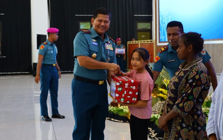 Pangkoarmada III Laksamana Muda TNI Hersan, S.H., M.Si.