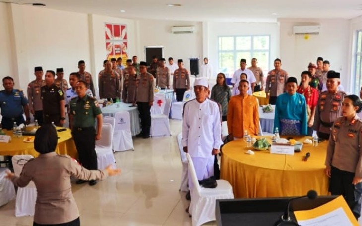Polres Bintan menggelar Doa Lintas Agama yang dilaksanakan di Gedung Sarja Arya Racana (SAR) 