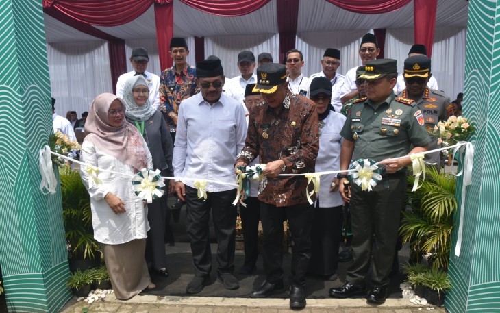 Danrem Wijayakusuma Hadiri Peresmian ZCorner Baznas di Alun-alun Banyumas, Pemberdayaan UMKM Melalui Zakat
