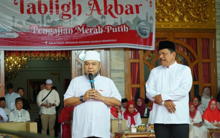 Gubernur Bengkulu Helmi Hasan menghadiri Tabligh Akbar Merah Putih yang diikuti ribuan jamaah dari berbagai daerah di Provinsi Bengkulu