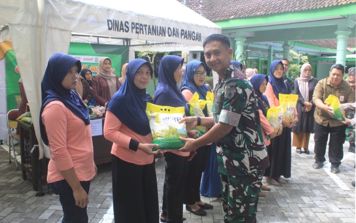 Sinergitas antara TNI-Polri bersama Pemerintah Daerah kembali ditunjukkan secara nyata di Kabupaten Trenggalek