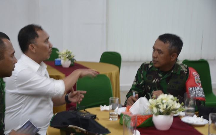 Danrem 023/KS dan Sekda Tapsel Gelar Rapat Penanganan Sungai Garoga dan Relokasi Pengungsi Pasca Banjir Bandang