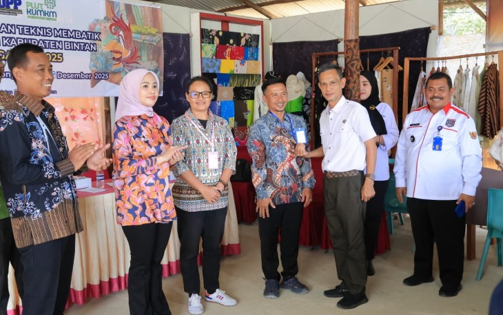 50 Pengrajin Bintan Dibekali Keterampilan Membatik