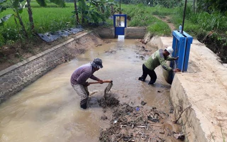 Petugas Operasi dan Pemeliharaan