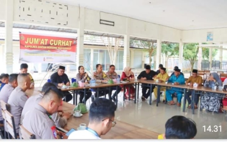 Kapolres BintanLaksanakan Jumat Curhat Bersama Masyarakat Toapaya