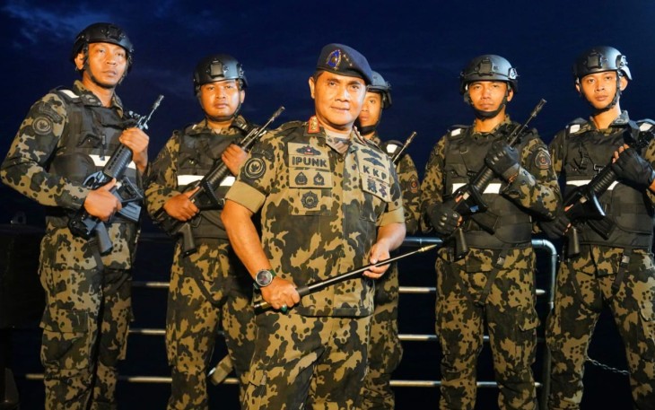 Kementerian Kelautan dan Perikanan (KKP) menindak tegas Kapal Ikan Indonesia (KII) yang terindikasi melakukan pelanggaran alih muat ikan (transhipment) di Wilayah Pengelolaan Perikanan Negara Republik Indonesia (WPPNRI) 718 Laut Aru