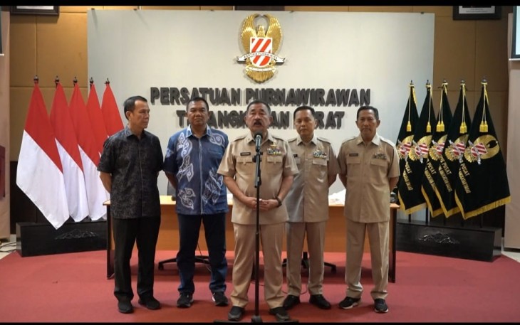 Pelaksana Tugas Ketua Umum Pengurus Pusat Persatuan Purnawirawan TNI AD (PLT. Ketum PPAD) Mayjen TNI Purnawirawan Komaruddin Simanjuntak, di Kantor PPAD, Matraman, Jakarta Timur, Minggu (4/5/2025)