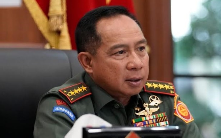 Panglima TNI Jenderal TNI Agus Subiyanto saat Ikuti Pertemuan CHODs secara Virtual di Wisma Ahmad Yani, Jakata Pusat. Rabu (5/2/2025).