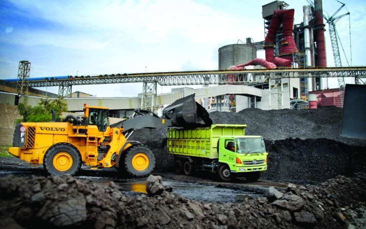Pertambangan mineral dan batubara.