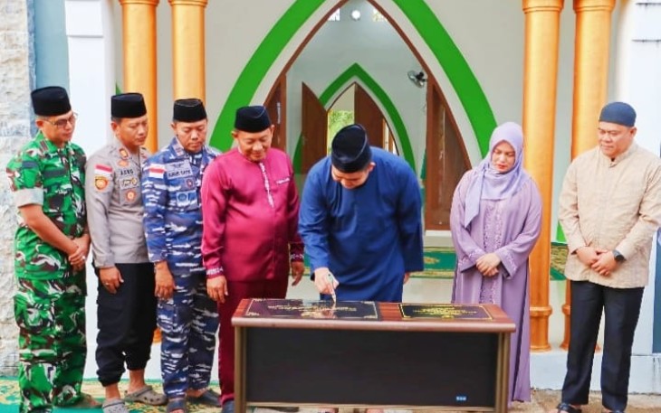 Bupati Roby saat Peresmian Masjid Besar Jannatul Bahri