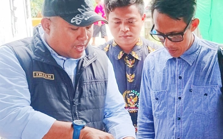 Kadisperkim  M.Irzan saat menjelaskan.