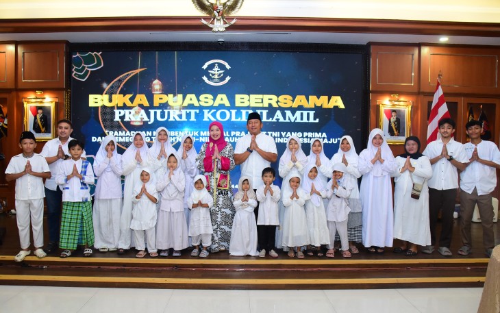 Keluarga Besar Kolinlamil saat Buka Puasa Bersama