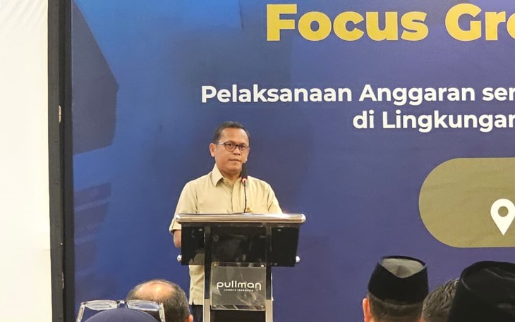 Sekjen Kemenhaj Teguh Dwi Nugroho di Jakarta (01/04/2926) pada acara FGD Pelaksanaan Anggaran Serta Rekonsiliasi Data Gaji dan Tukin di Lingkungan Kemenhaj Tahun 2026.
