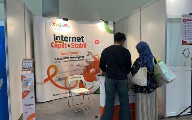Booth Oxygen.id di Indonesia Women Fest 2026