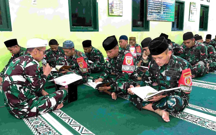 Yonarmed 12 Kostrad tadarusan semarak ramadhan