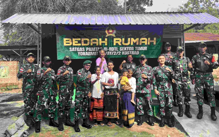 Bedah rumah Satgas Yonarmed 12 Kostrad 
